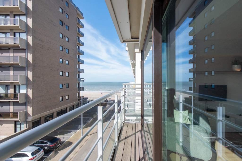 Appartement aan PERMEKE / 303