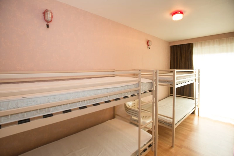 Appartement aan Canberra / 0503 + standplaats