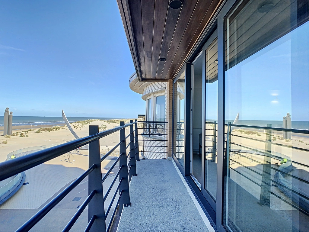Appartement aan Canberra / 0503 + standplaats