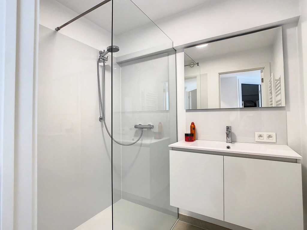 Appartement aan Canberra / 0503 + standplaats