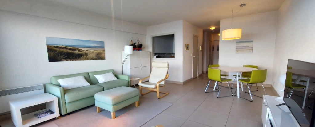Appartement aan ORLY / 603