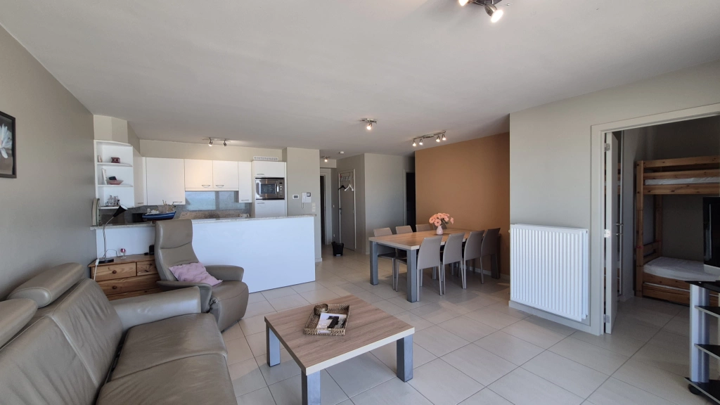 Appartement aan ORLY / 303