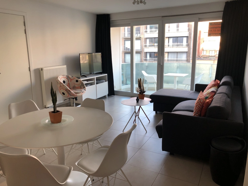 Appartement aan Royal Palace sectie 6 / 08.02