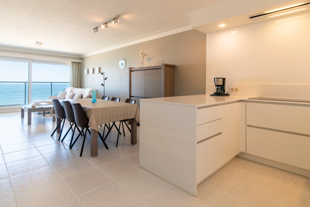 Appartement aan Romanza / 606+GARAGE 606