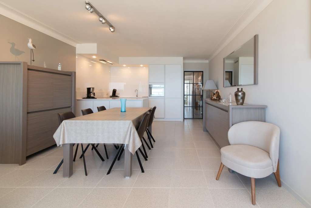 Appartement aan Romanza / 606+GARAGE 606