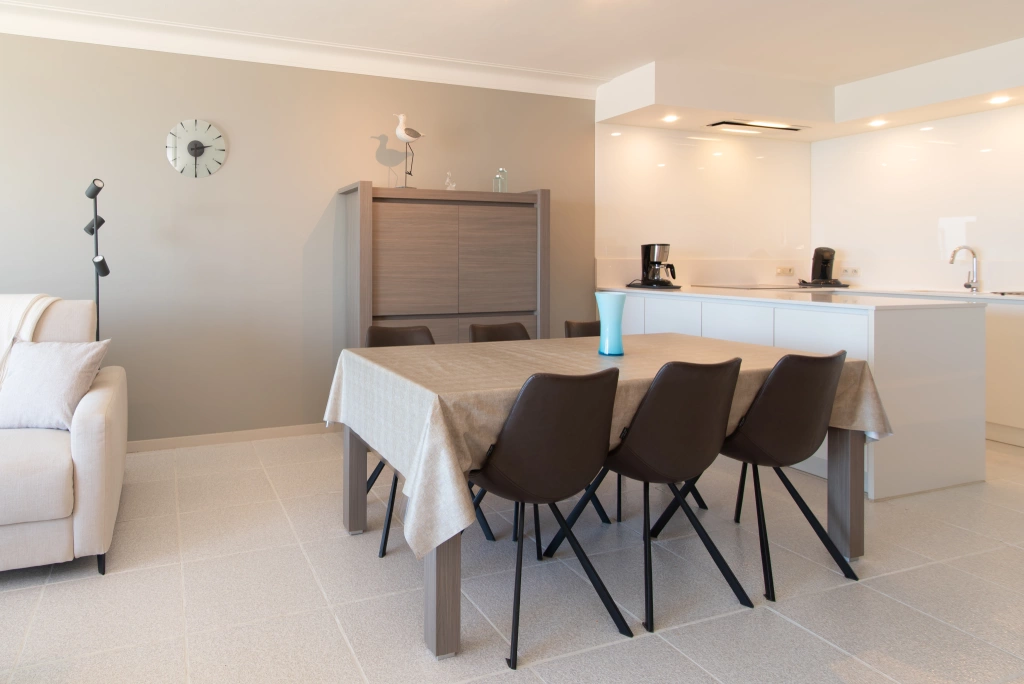 Appartement aan Romanza / 606+GARAGE 606