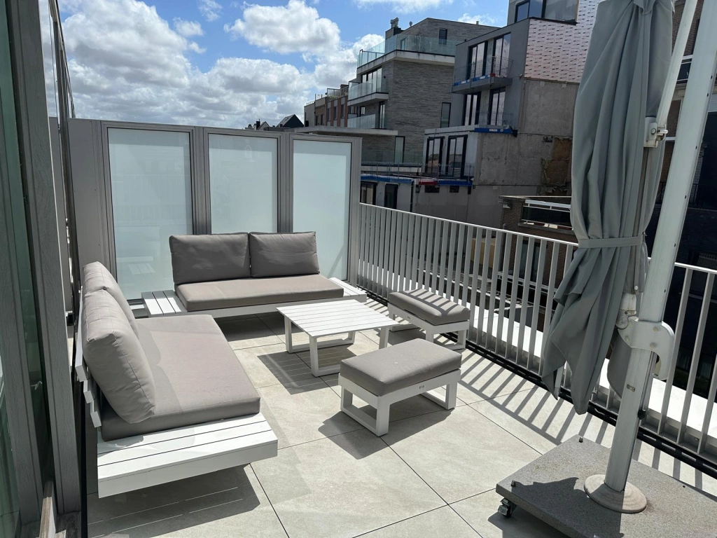 Appartement aan Los Angeles / 03.06