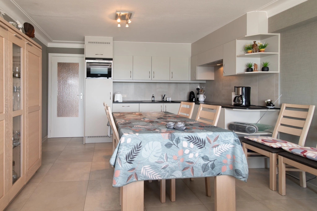 Appartement aan RUBENS / 0601
