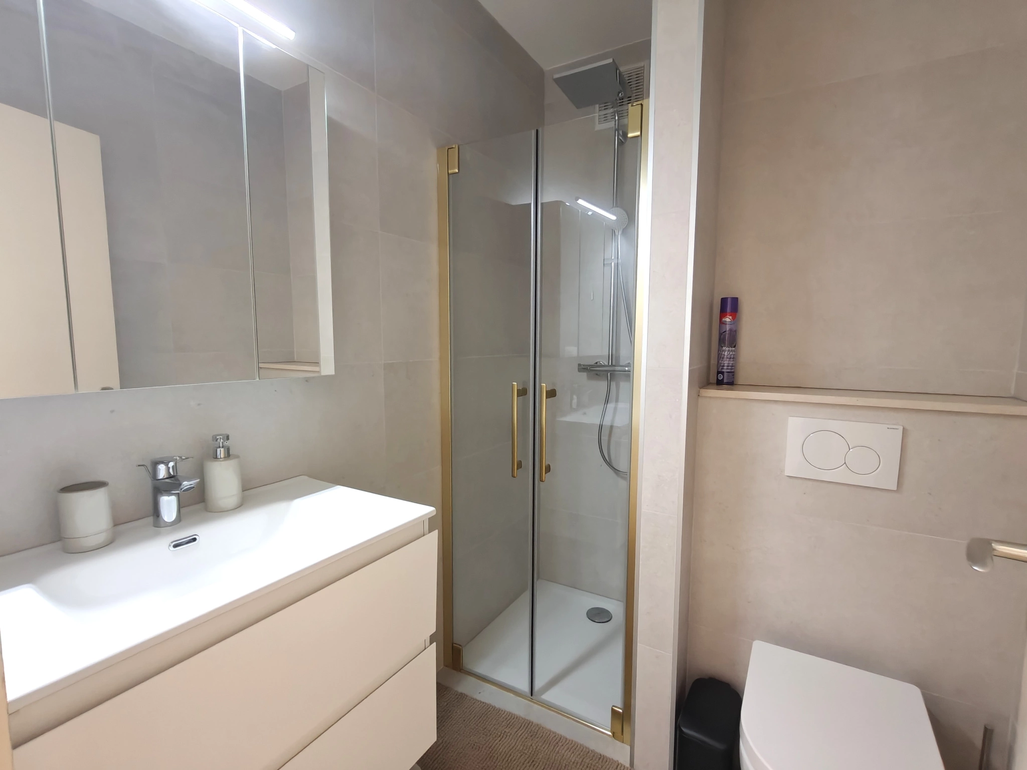 Appartement aan MAJESTIC / 0302