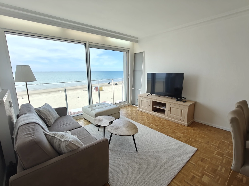 Appartement aan MAJESTIC / 0302