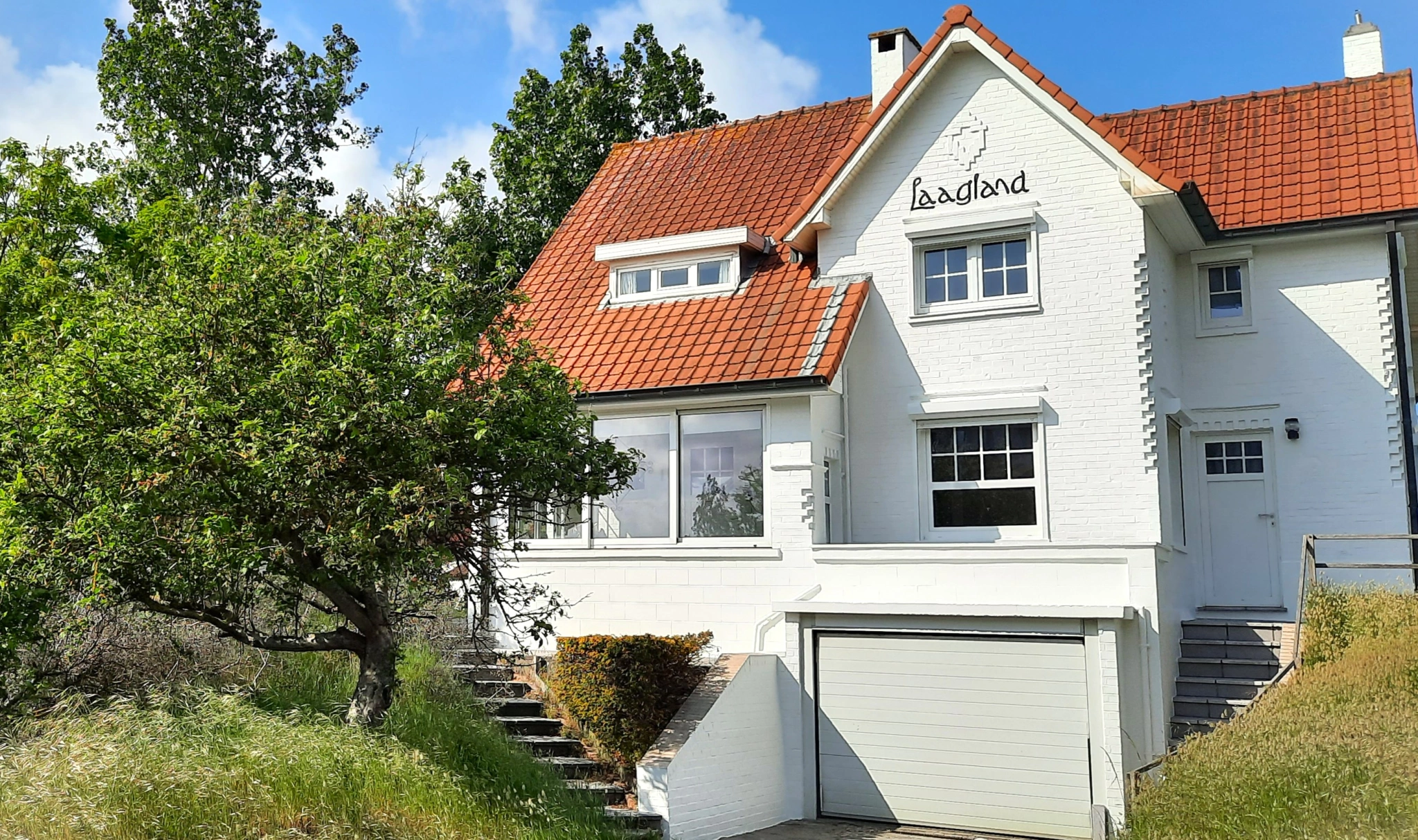 Huis aan LAAGLAND / VILLA 