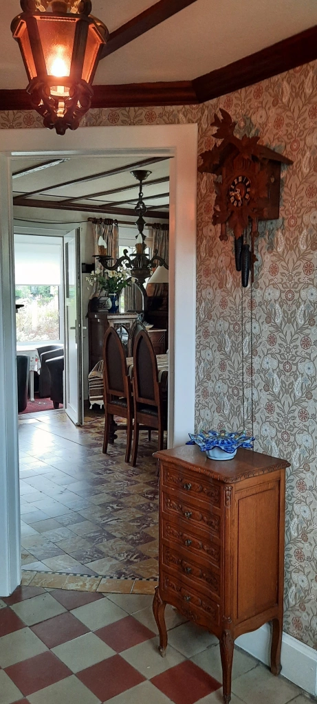 Huis aan LAAGLAND / VILLA 