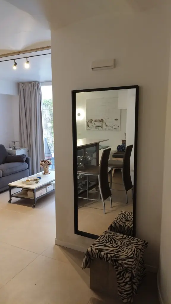 Grote studio te huur