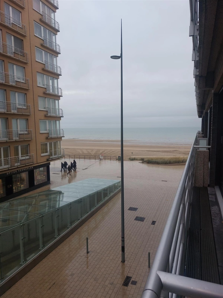 Appartement aan ZONNEWEELDE / 0201