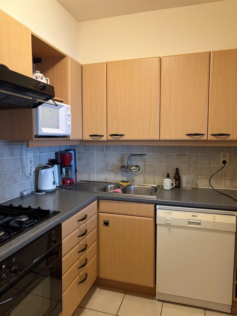 Appartement aan CALVI / 0203