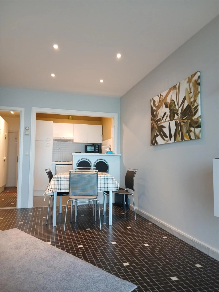 Appartement aan BRISTOL / B1