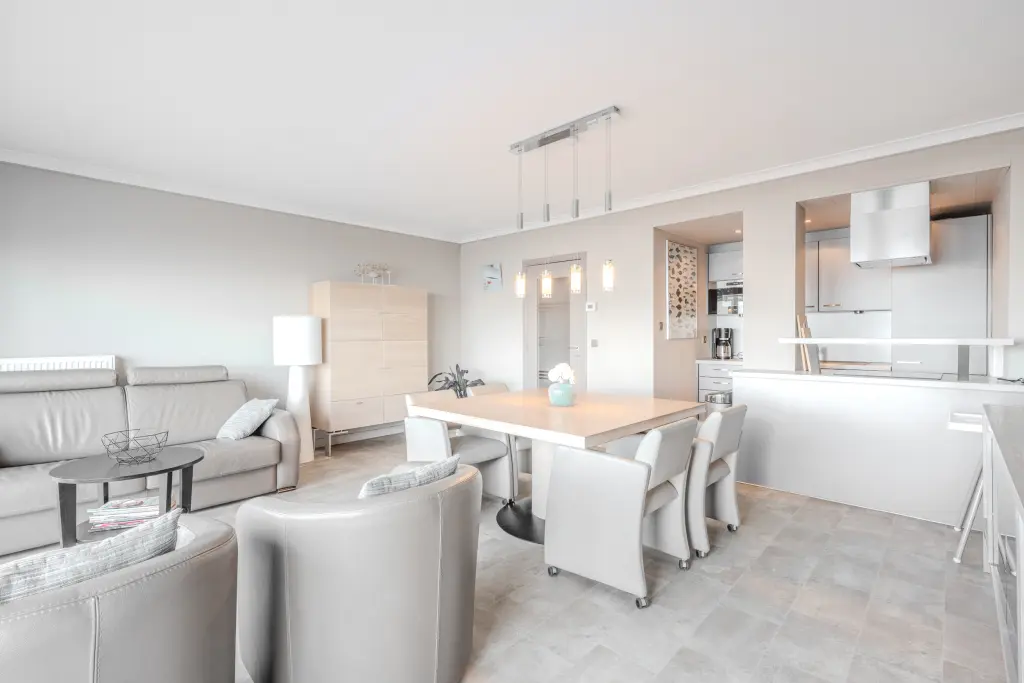 appartement zeedijk in Middelkerke - special seniors/kids met strandcabine