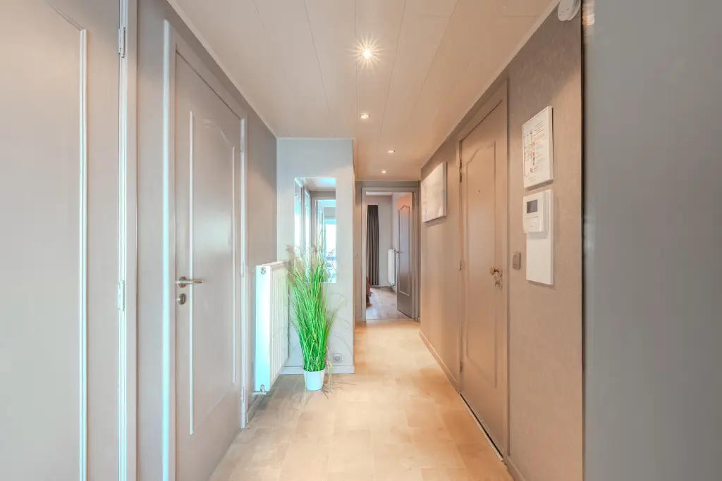 appartement zeedijk in Middelkerke - special seniors/kids met strandcabine