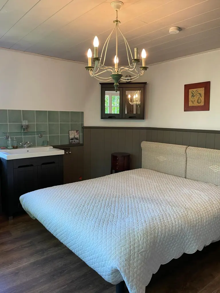 Cosy Cottage by Marleen met grote tuin