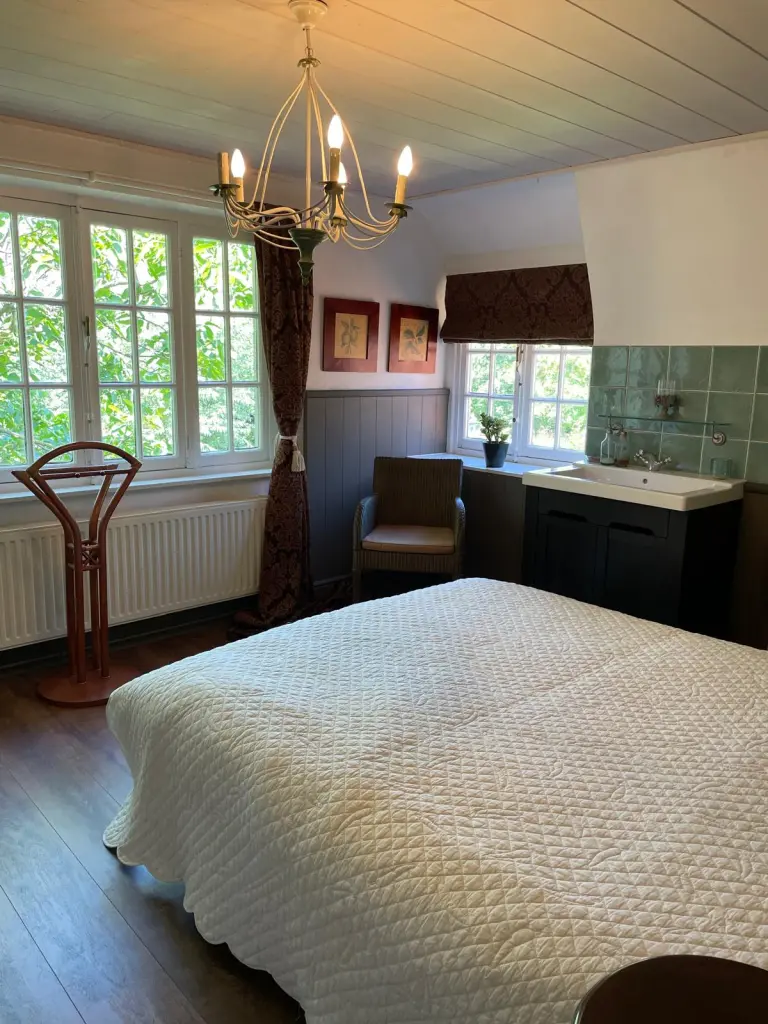 Cosy Cottage by Marleen met grote tuin