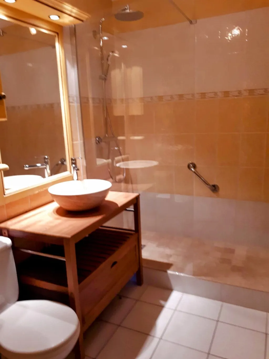 Provence - Vaucluse - Charmant vakantiehuis voor 2-5 personen, 2 slaapkamers, airconditioning, tuin in een rustige residentie