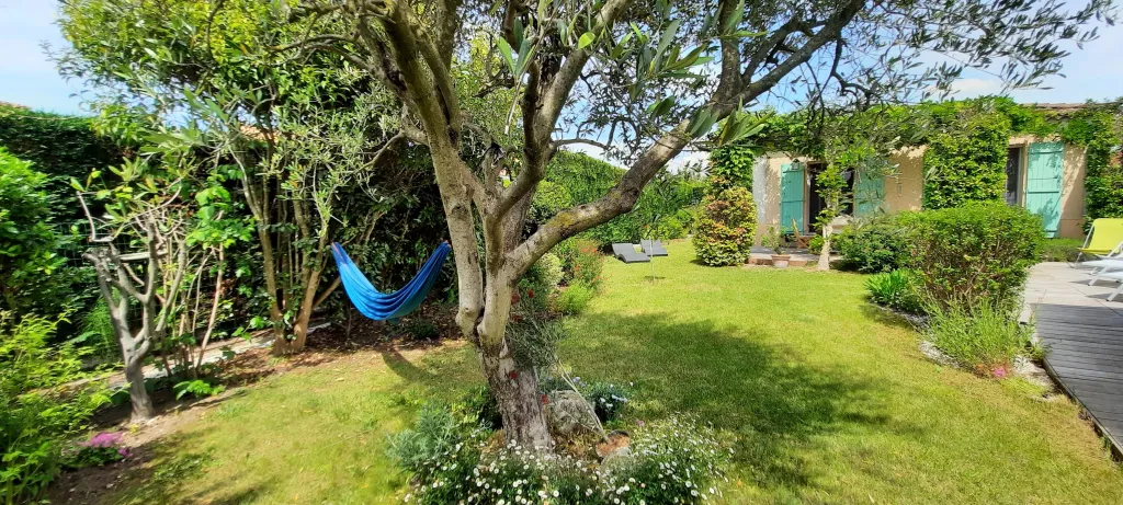 Provence - Vaucluse - Charmant vakantiehuis voor 2-5 personen, 2 slaapkamers, airconditioning, tuin in een rustige residentie