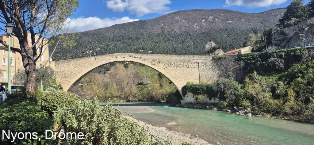 Provence - Vaucluse - Charmant vakantiehuis voor 2-5 personen, 2 slaapkamers, airconditioning, tuin in een rustige residentie