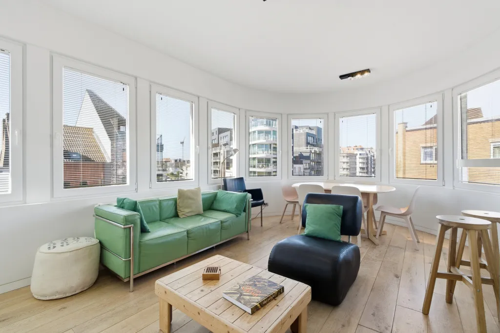 Appartement 'Seabase' in Sint-Idesbald nabij de zee